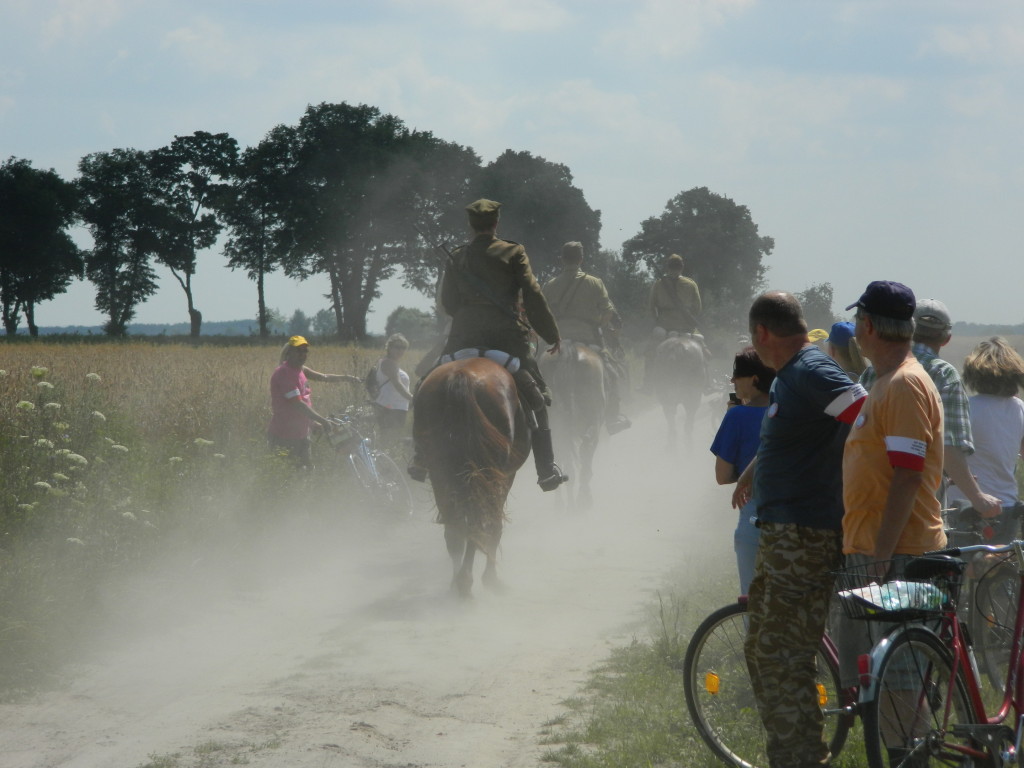 rajd szlakiem 27W.D. P.A.K. 012