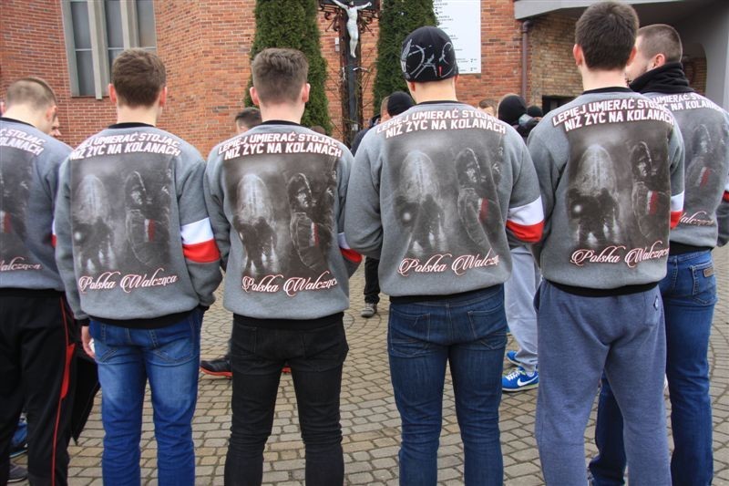 43929f7f705297577a8ec0792f0f4eeb