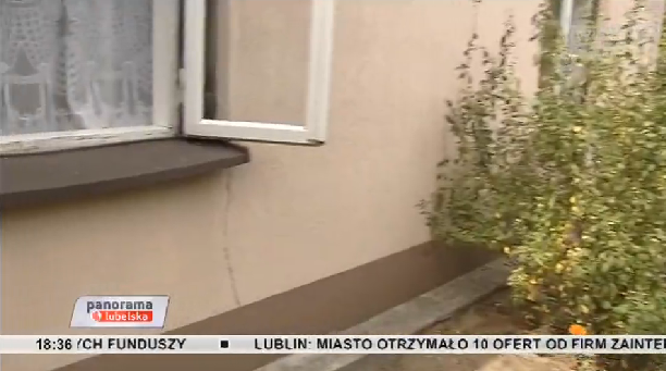 pęknięcie domu
