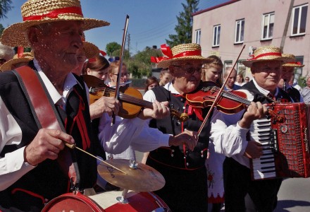 Powiatowe dożynki w obiektywie gościa z Warszawy – Jacka Ogórka