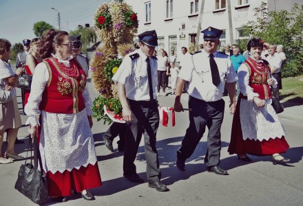Powiatowe dożynki w obiektywie gościa z Warszawy – Jacka Ogórka