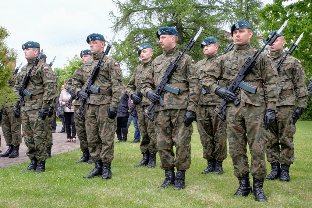 W hołdzie poległym za Ojczyznę – fotorelacja Jacka Ogórka