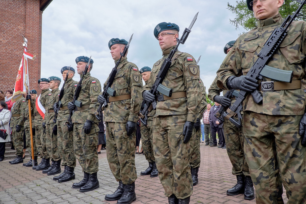 W hołdzie poległym za Ojczyznę – fotorelacja Jacka Ogórka