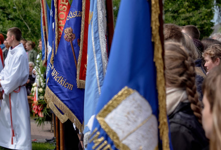 W hołdzie poległym za Ojczyznę – fotorelacja Jacka Ogórka
