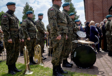 W hołdzie poległym za Ojczyznę – fotorelacja Jacka Ogórka